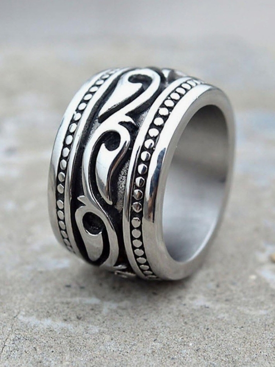 Other - Silver Scroll Band Ring - Black Accents